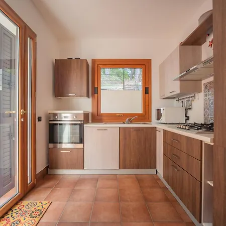 Breathtaking Sea Views & Jacuzzi In *