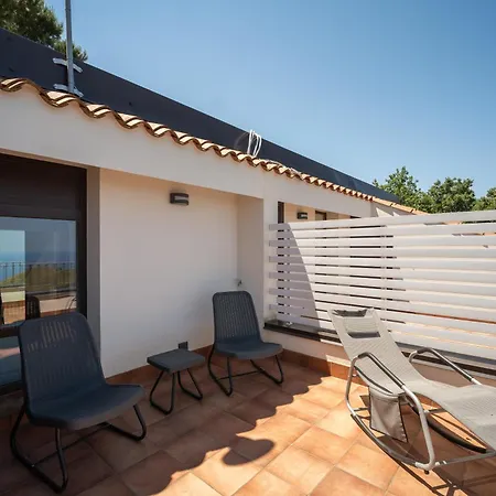 Breathtaking Sea Views & Jacuzzi In *