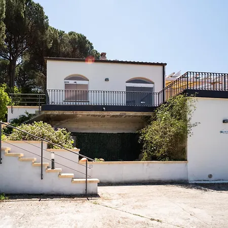 Breathtaking Sea Views & Jacuzzi In Villa Cefalù