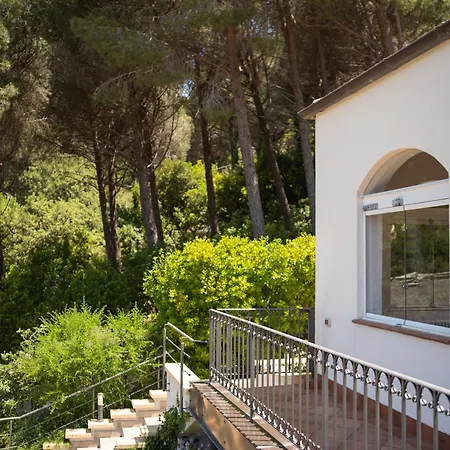 Breathtaking Sea Views & Jacuzzi In * Cefalù