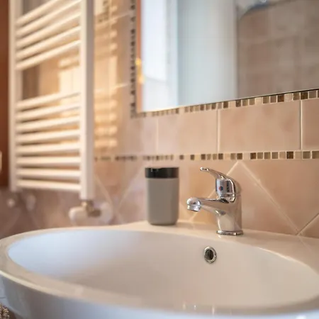 Villa Breathtaking Sea Views & Jacuzzi In Cefalù